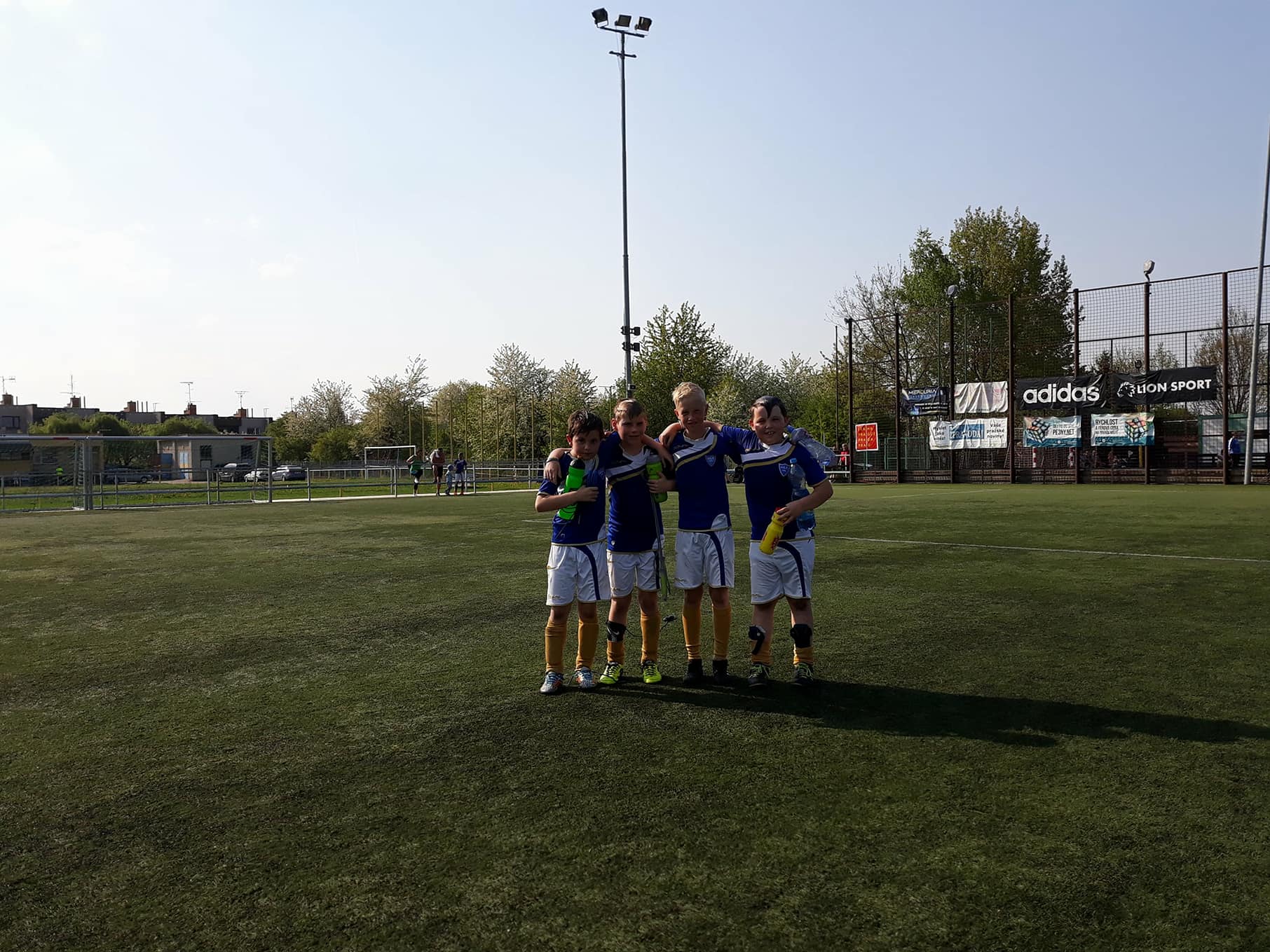 Ronk 2008: Mme na vc