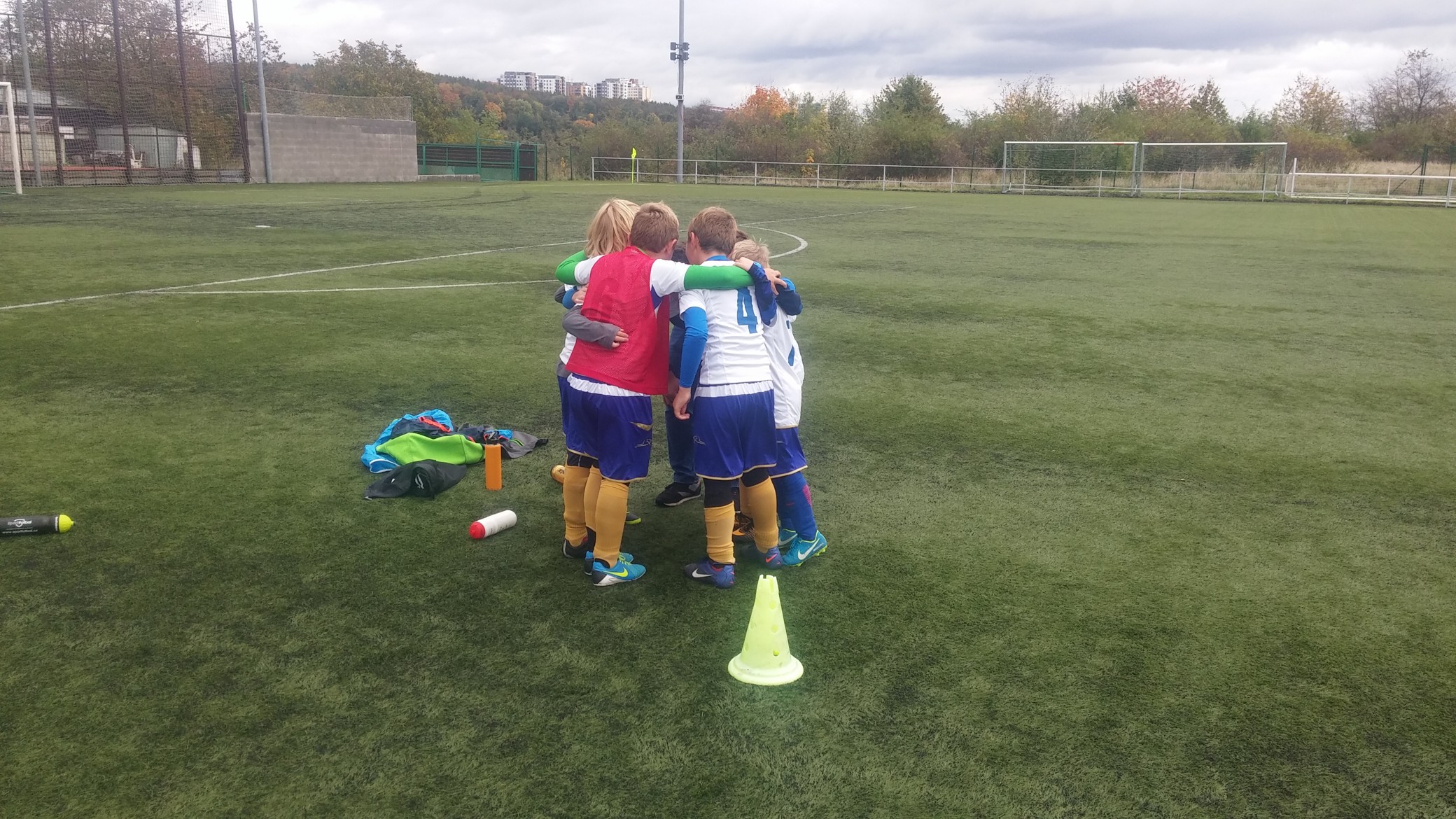 Ronk 2009: Divok nedln poas 