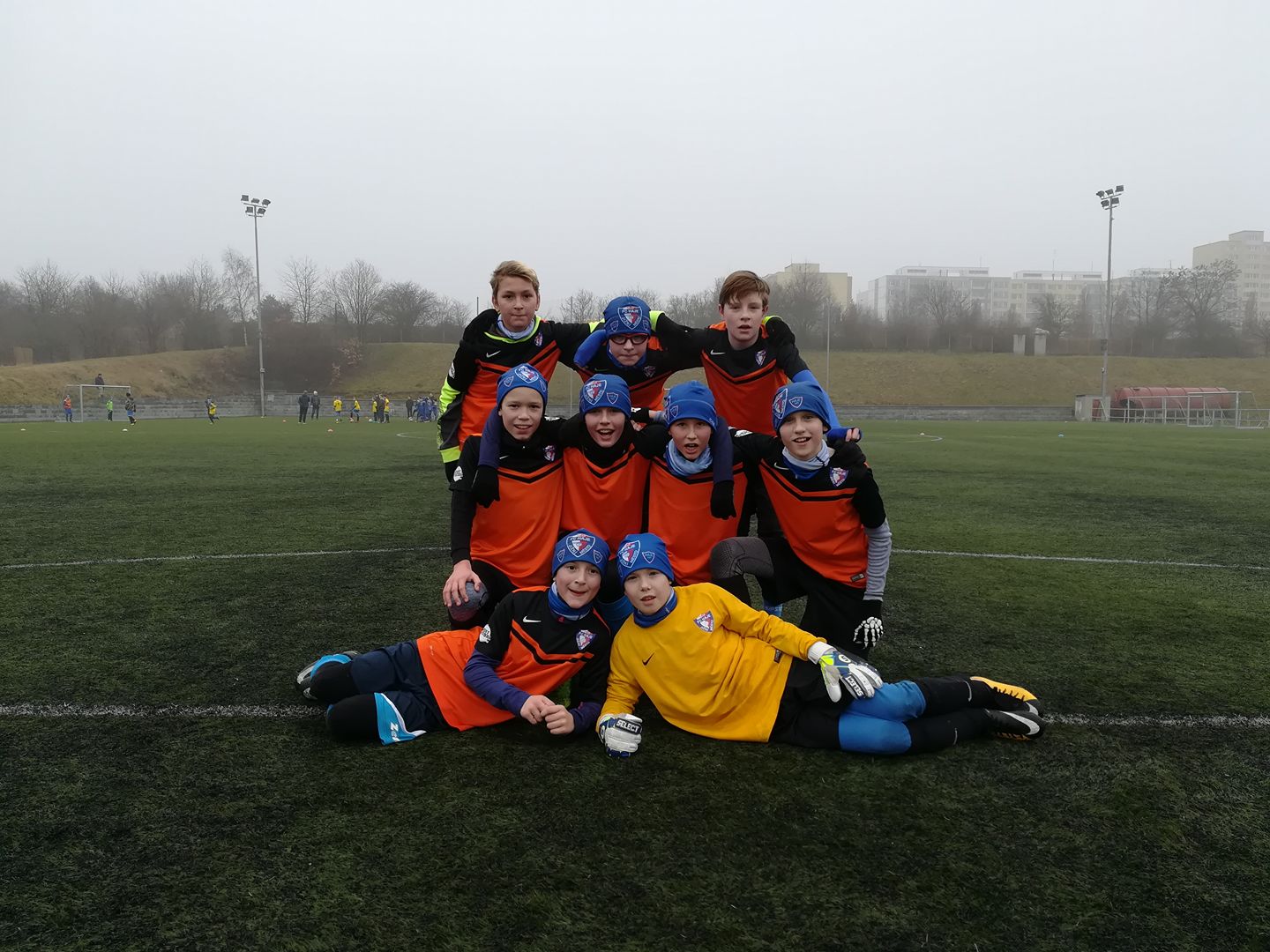 Ronk 2006: Devt branek a ist konto