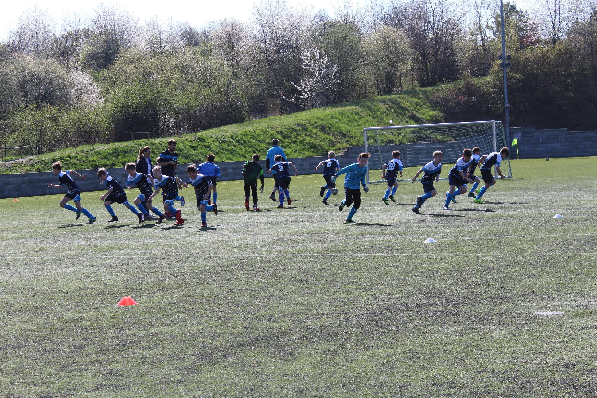 Ronk 2008: Dv hit = dva lnky