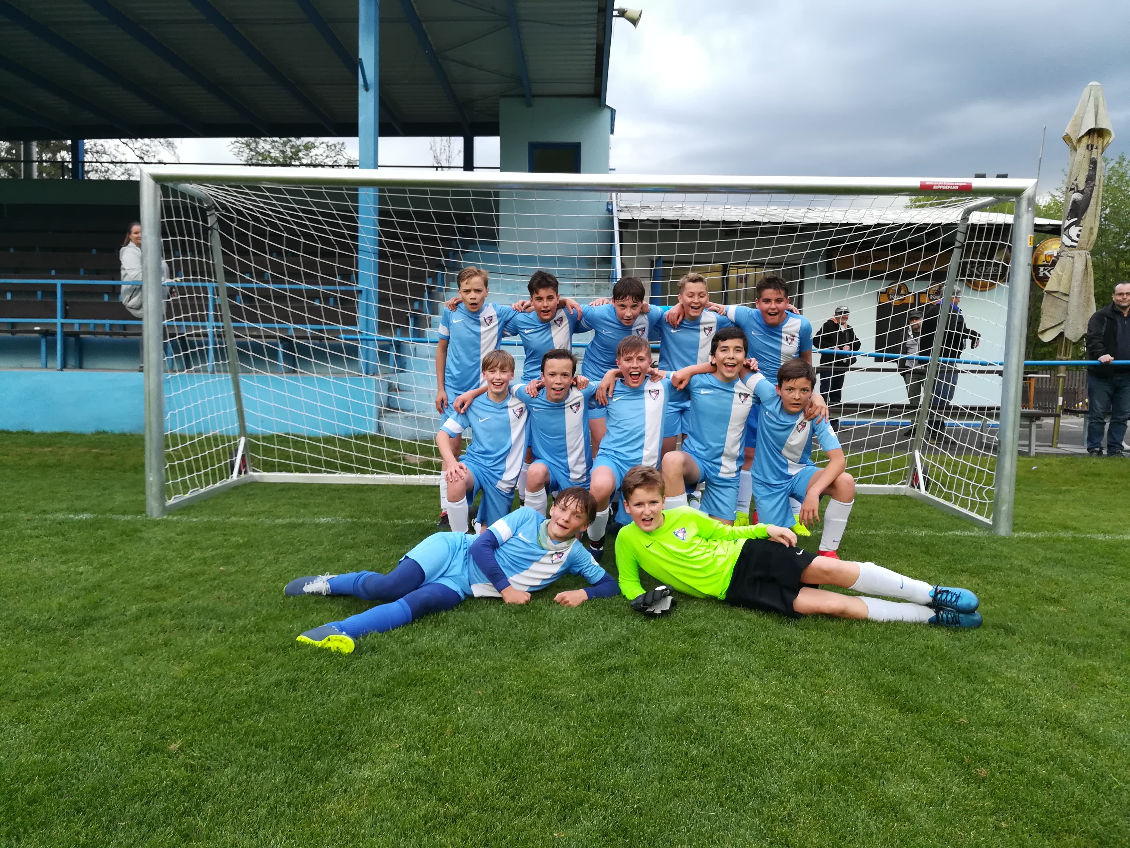 Ronk 2006: Osm gl na Tempu