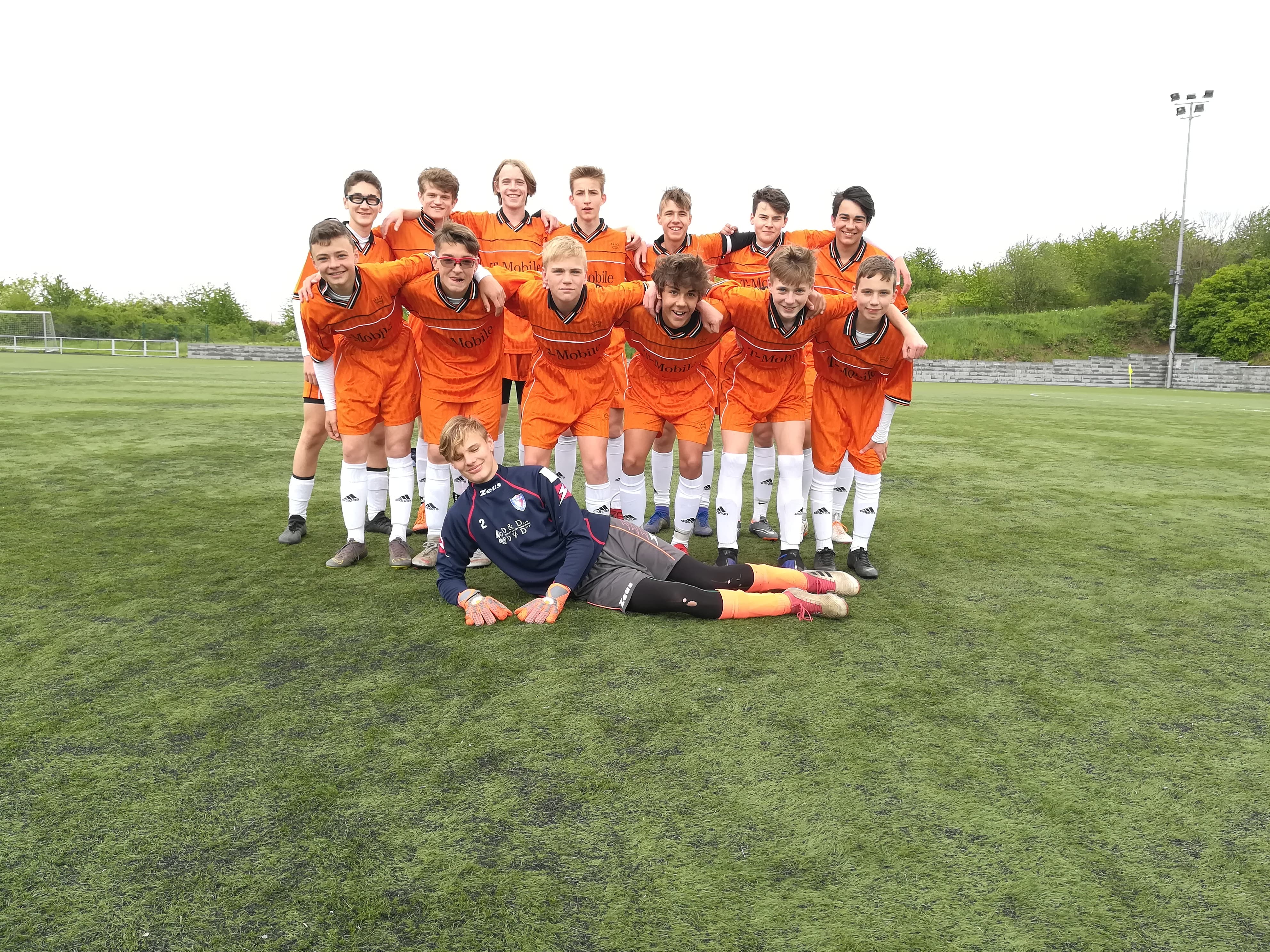 Ronk 2004: Vtzn retro dresy