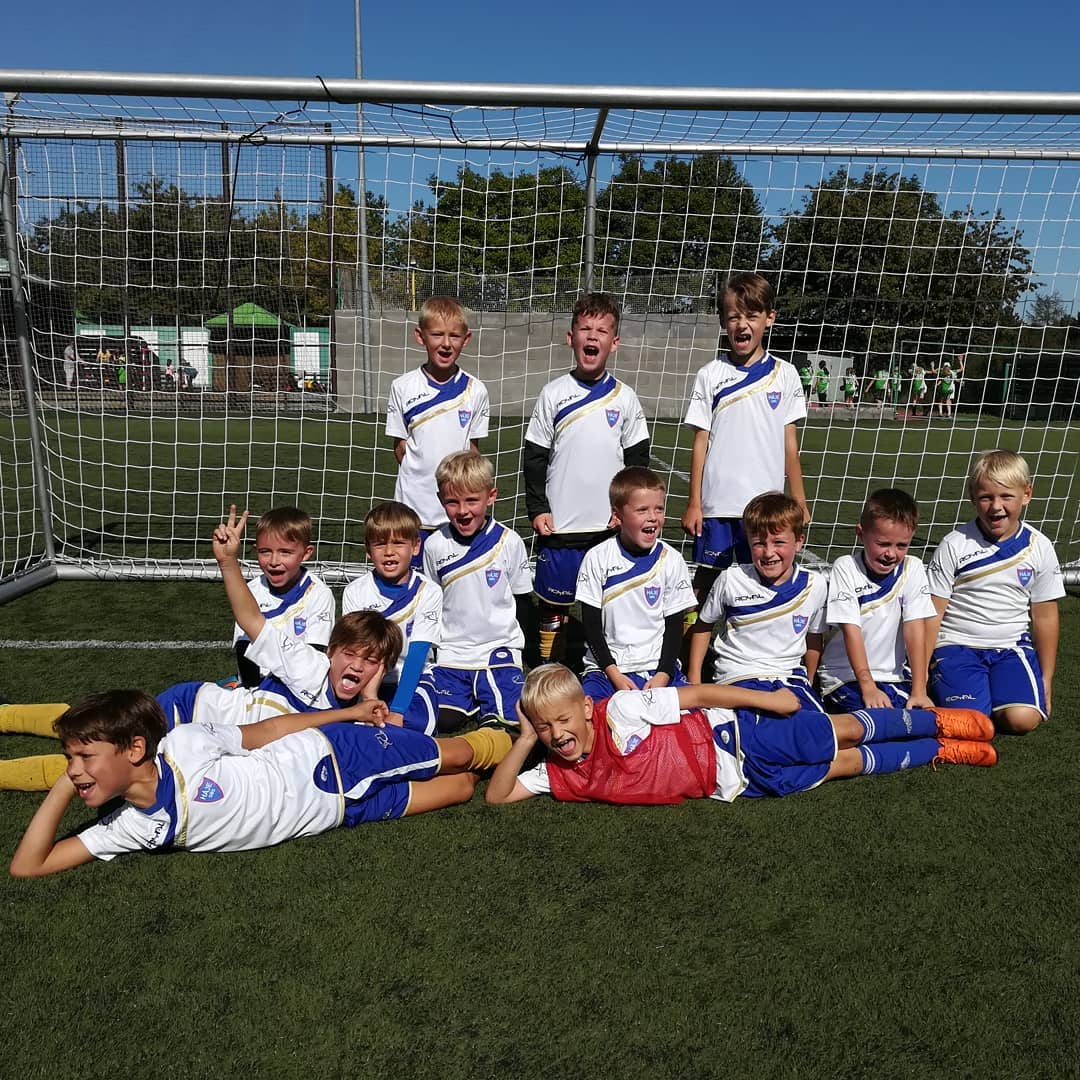 Ronk 2012: Hok pachu z Hostivae