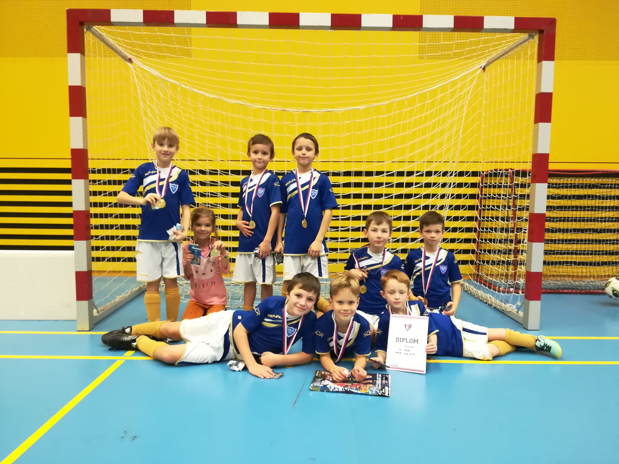 Ronk 2011: Prvn halov turnaj