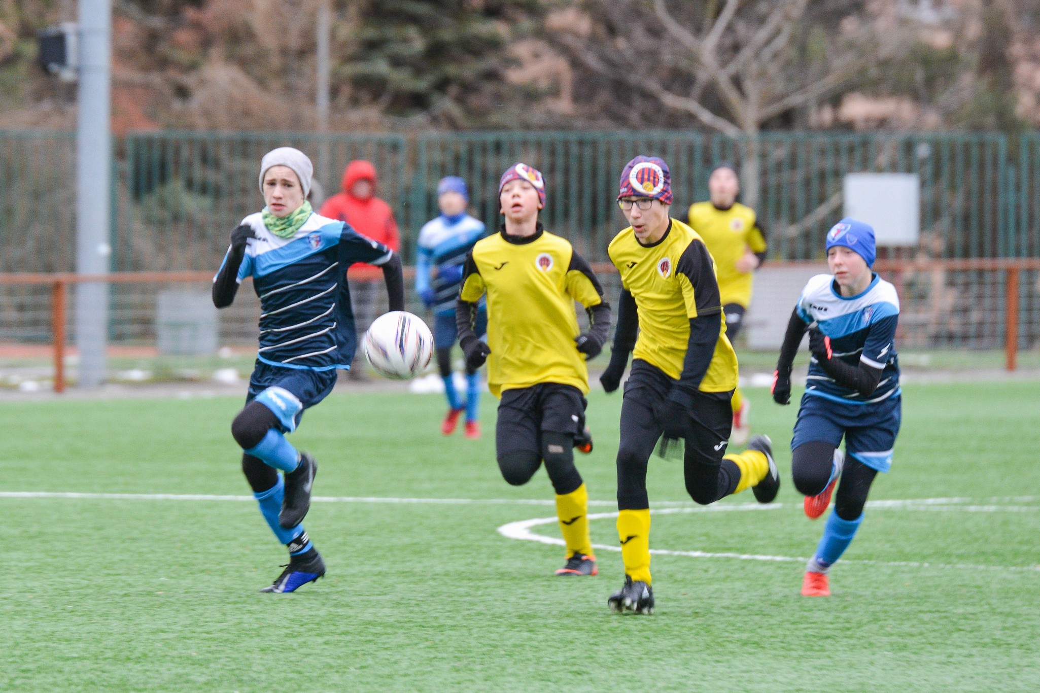 Ročník 2005: Zimní liga proti domácímu Junioru