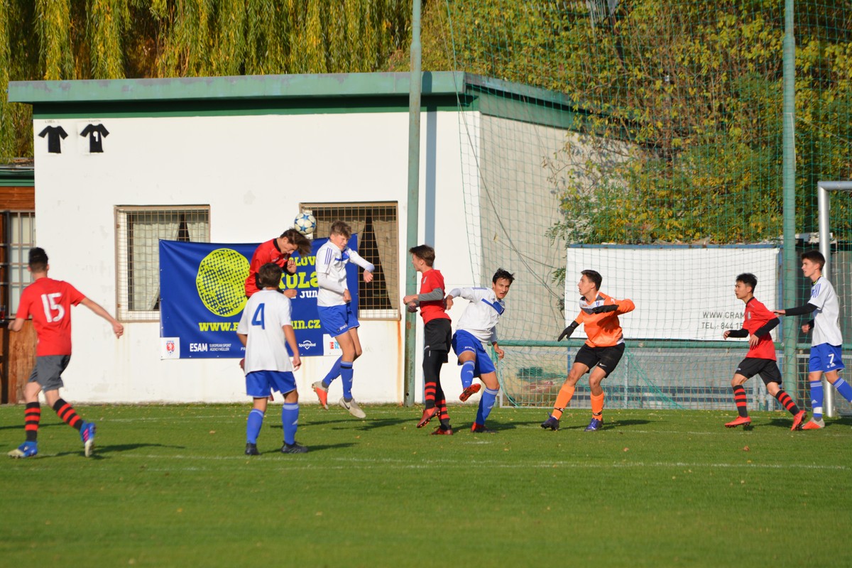 Star dorost: Steleck koncert proti Zlchovu