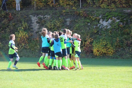 Ronk 2004: Ve Varech rozhodly a pokutov kopy