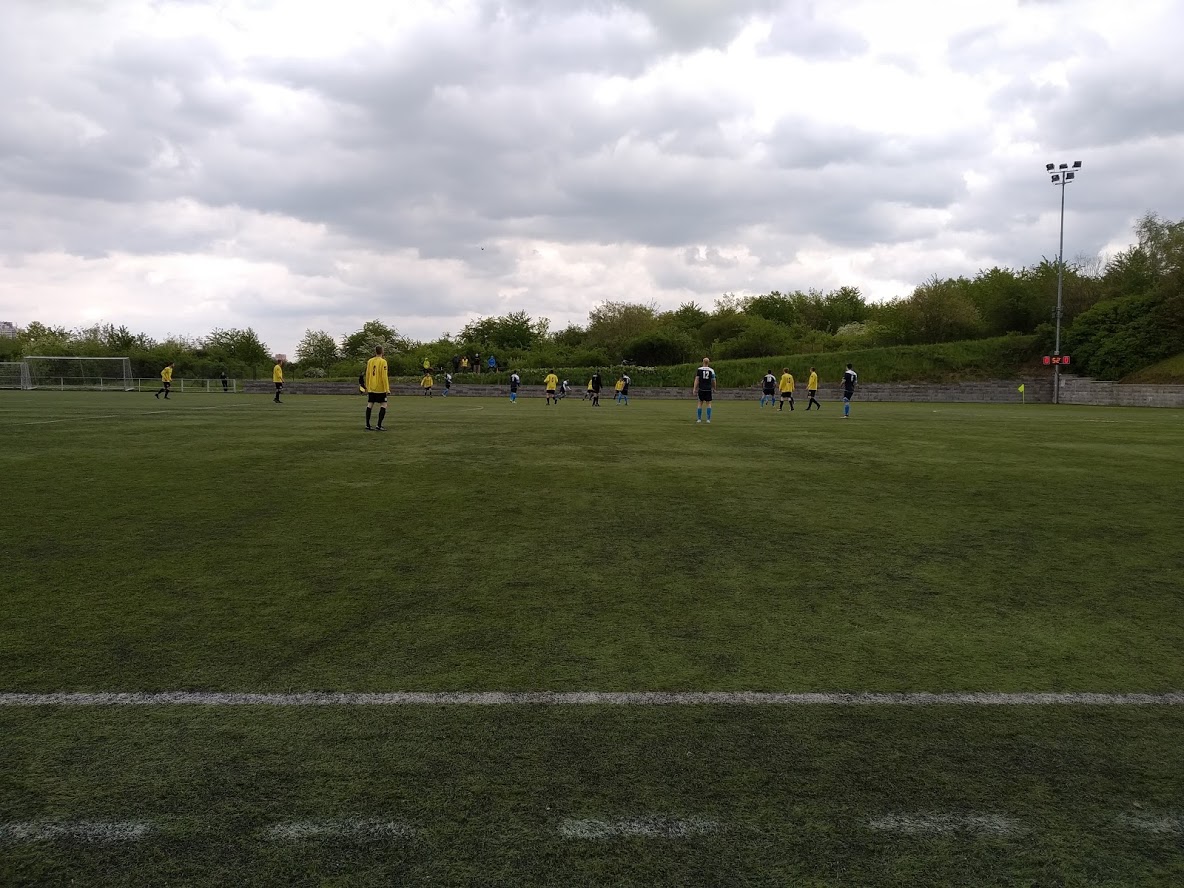 Mui A: Steleck trpen