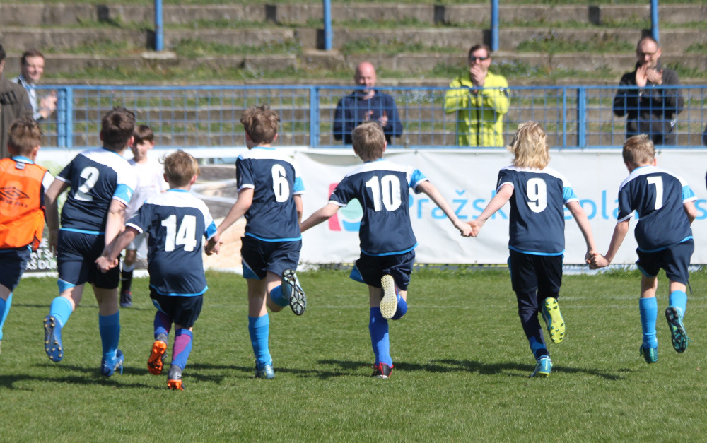 Ronk 2009: V pti se to pee lp