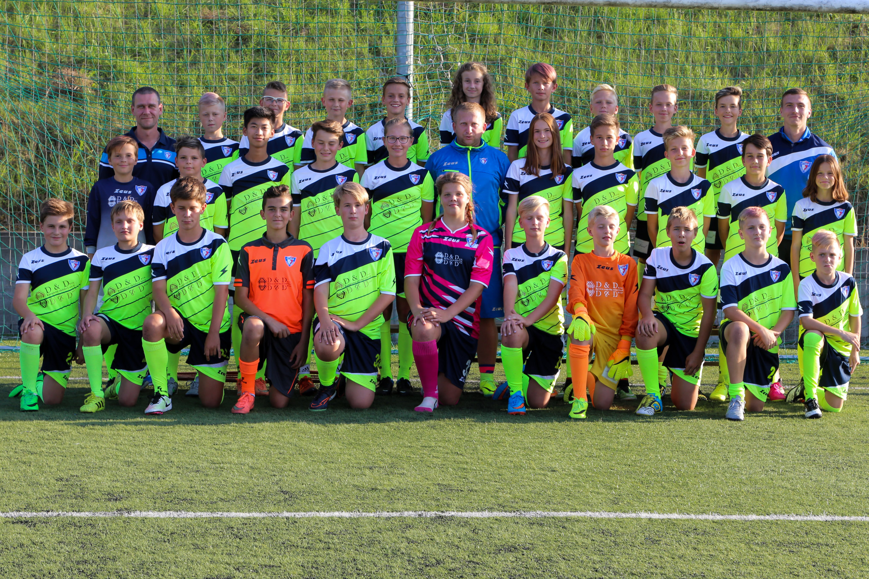 Hodnocen sezny - Mlad ci 2004