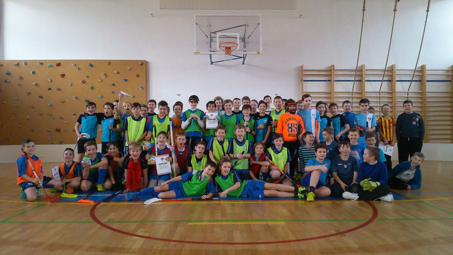 Uspořádali jsme 2. ročník florbalového turnaje pro fotbalisty