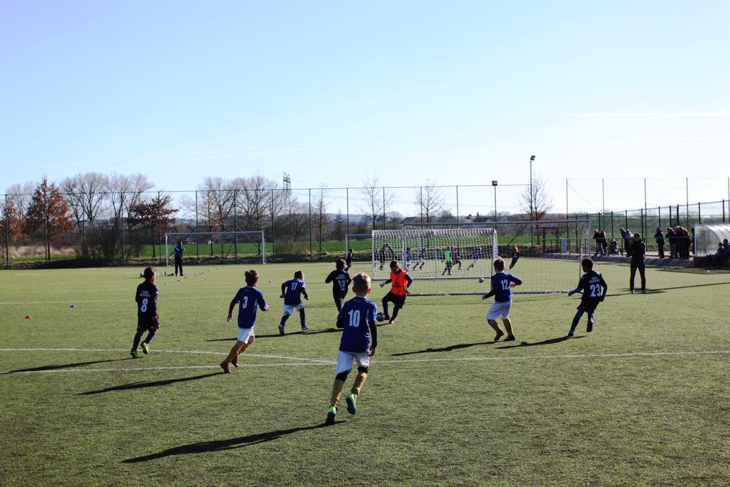 Ronk 2009: Vborn atmosfra v zpase s Bezinvs 